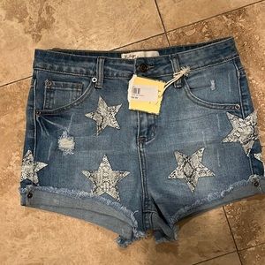Boutique women’s jean shorts